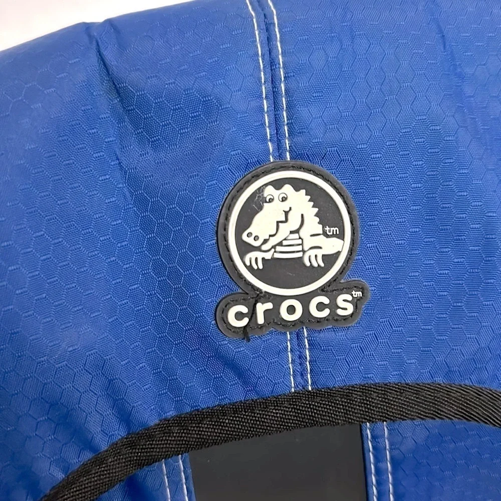 CROCS Student's UNISEX messenger shoulder school laptop bag blue and black NWOT